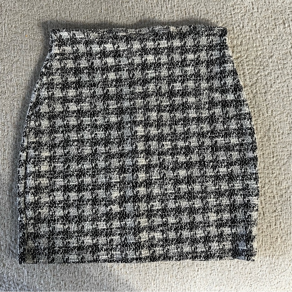 Windsor Black and White Tweed Pencil Skirt